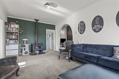 Photo of property in 44 Ormond Street, Woodville, 4920