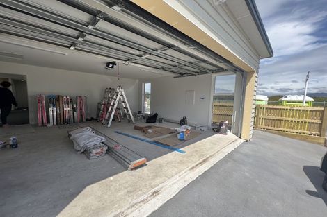 Photo of property in 2 Houpara Place, Papamoa, 3118