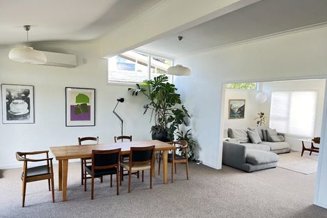 Photo of property in 3 Fernleigh Street, Ferndale, New Plymouth, 4310