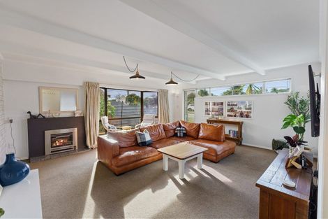 Photo of property in 25 Hillcrest Road, Raumati South, Paraparaumu, 5032