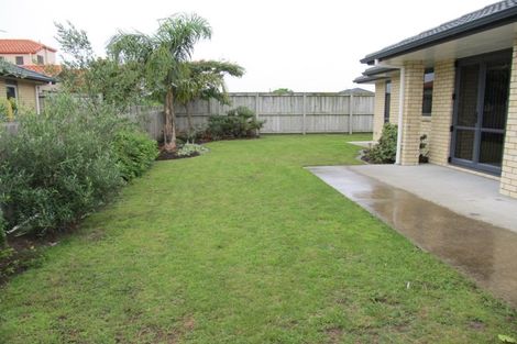 Photo of property in 41 Gibson Place, Papamoa Beach, Papamoa, 3118