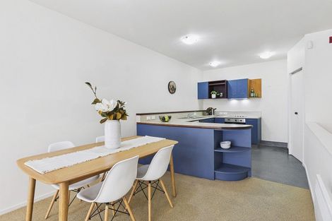 Photo of property in Luxford Villas, 114/72 Herald Street, Berhampore, Wellington, 6023