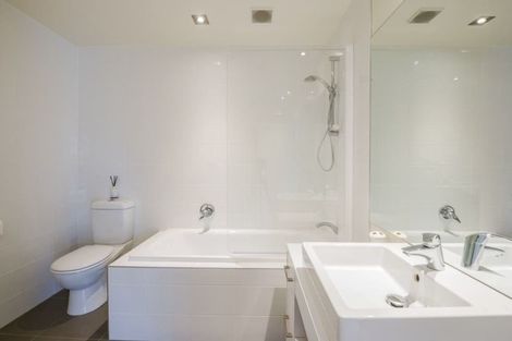 Photo of property in 132 Kenrigg Road, Kinloch, Taupo, 3377