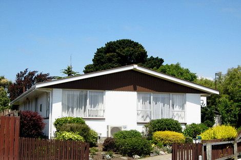 Photo of property in 16 Leonie Place, Aranui, Christchurch, 8061