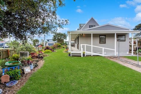 Photo of property in 401 Otahu Road, Whangamata, 3620