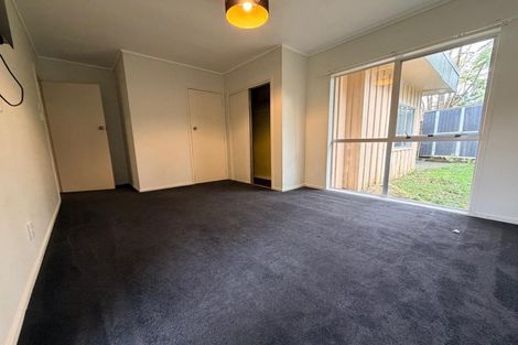 Photo of property in 68 Woodside Road, Massey, Auckland, 0614