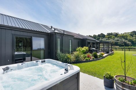 Photo of property in 32 Manukawiri Way, Martinborough, Greytown, 5794