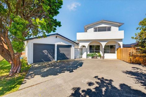 Photo of property in 138 Gloucester Street, Taradale, Napier, 4112
