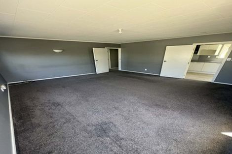 Photo of property in 68 Gladstone Road, Northcote, Auckland, 0627