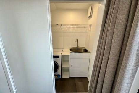 Photo of property in 35 Te Puketoka Lane, Mangere, Auckland, 2022