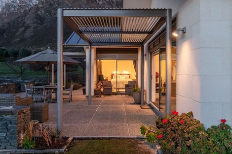 Photo of property in 3 Bayonet Peak Place, Drift Bay, Queenstown, 9371