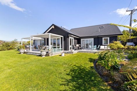 Photo of property in 51 Coutts Way, Fitzherbert, Palmerston North, 4410