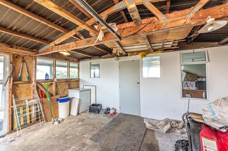 Photo of property in 86 Karaka Street, Castlecliff, Whanganui, 4501