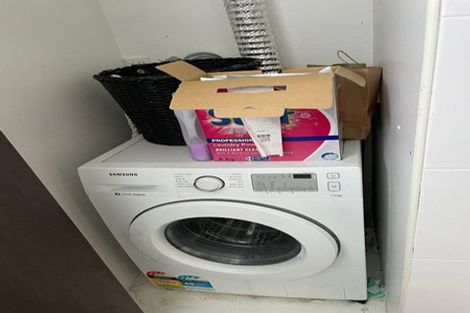 Photo of property in 78c Matipo Road, Mairangi Bay, Auckland, 0630