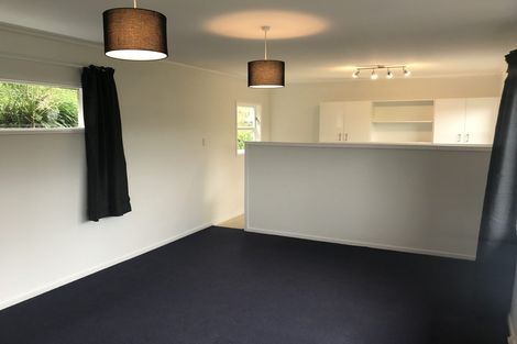 Photo of property in 5a Chella Way, Khandallah, Wellington, 6035