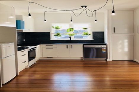 Photo of property in 2/39 Esmonde Road, Takapuna, Auckland, 0622