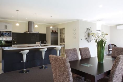 Photo of property in 50 William Andrew Road, Pukekohe, 2120