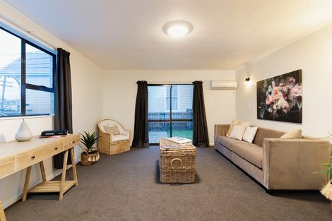 Photo of property in 123a Macandrew Road, South Dunedin, Dunedin, 9012