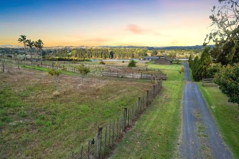 Photo of property in 175 Broomfields Road, Whitford, 2571