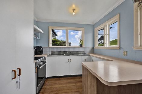 Photo of property in 6 Hurworth Road, Hurworth, New Plymouth, 4371