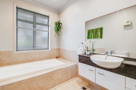 Photo of property in 5 Palm Cove, Arkles Bay, Whangaparaoa, 0932