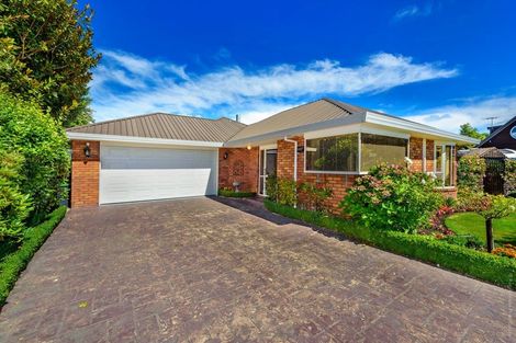 Photo of property in 5 Patricia Place, Harewood, Christchurch, 8051