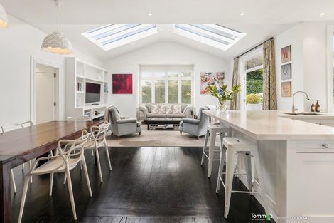 Photo of property in 17b Homewood Avenue, Karori, Wellington, 6012