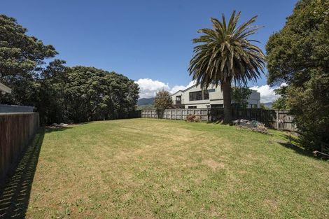 Photo of property in 10 Kohutuhutu Road, Raumati Beach, Paraparaumu, 5032