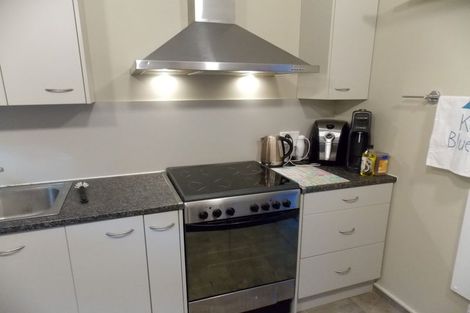 Photo of property in 21a Cotswold Crescent, Newlands, Wellington, 6037