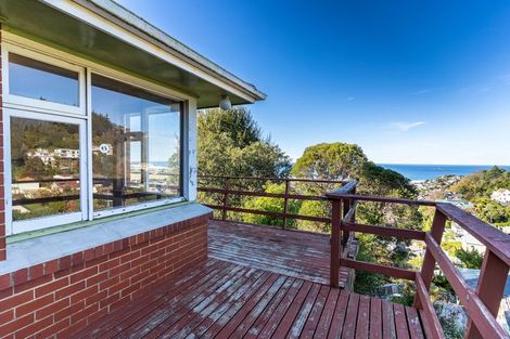 Photo of property in 21 Seaview Terrace, Kew, Dunedin, 9012