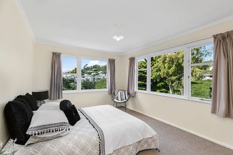 Photo of property in 72 Dominion Park Street, Johnsonville, Wellington, 6037