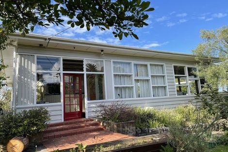 Photo of property in 105 Campbell Road, One Tree Hill, Auckland, 1061