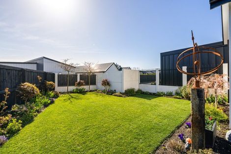 Photo of property in 6 Seville Lane, Casebrook, Christchurch, 8051