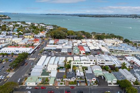 Photo of property in 24 Anne Street, Devonport, Auckland, 0624