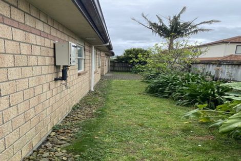 Photo of property in 14 Monash Place, Flat Bush, Auckland, 2016