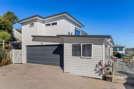 Photo of property in 20a Upper Bow Street, Raglan, 3225