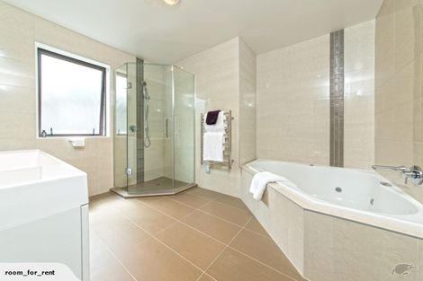 Photo of property in 22 Catlins Place, Fairview Heights, Auckland, 0632