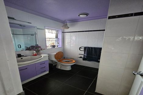 Photo of property in 23a Cambridge Terrace, Papatoetoe, Auckland, 2025