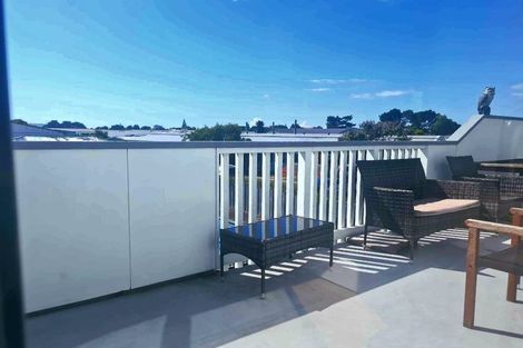 Photo of property in 57 Gray Avenue, Paraparaumu Beach, Paraparaumu, 5032