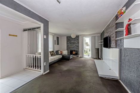 Photo of property in 17 Taurus Crescent, Beach Haven, Auckland, 0626