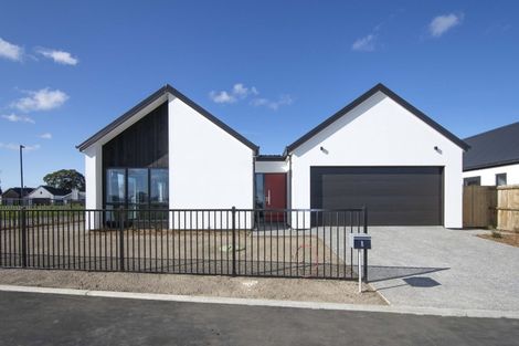 Photo of property in 8 Preferred Lane, Halswell, Christchurch, 8025