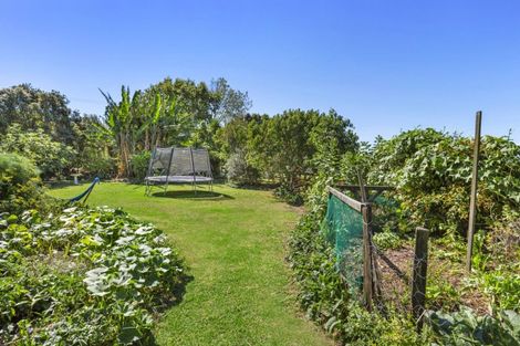 Photo of property in 385a Wainui Road, Raglan, 3297