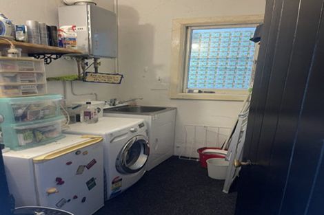 Photo of property in 127/8a Saint Aubyn Street, New Plymouth, 4310