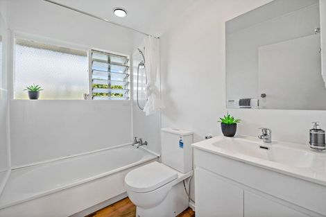 Photo of property in 3/34 Buckingham Crescent, Manukau, Auckland, 2025