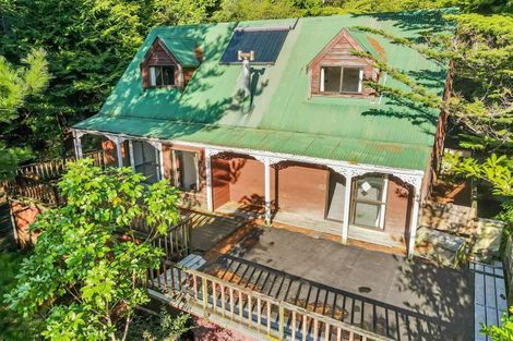 Photo of property in 122 Plateau Road, Te Marua, Upper Hutt, 5018