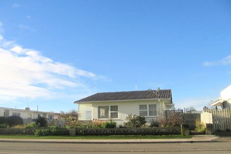 Photo of property in 1110e Heretaunga Street East, Parkvale, Hastings, 4122