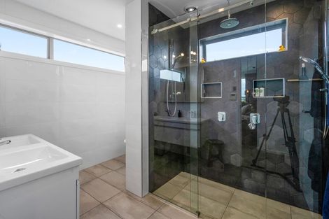 Photo of property in 11 Majestic Chance, Seaward Bush, Invercargill, 9812