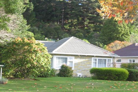 Photo of property in 106 Hine Road, Wainuiomata, Lower Hutt, 5014