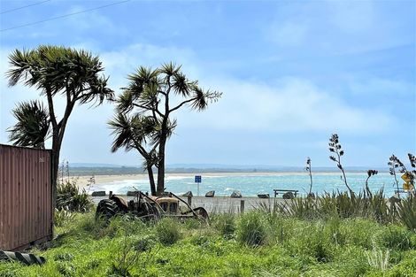 Photo of property in 1262 Kaka Point Road, Kaka Point, 9271