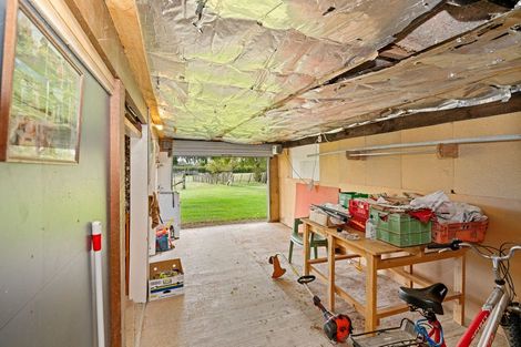 Photo of property in 77 Bruce Road, Levin, 5510